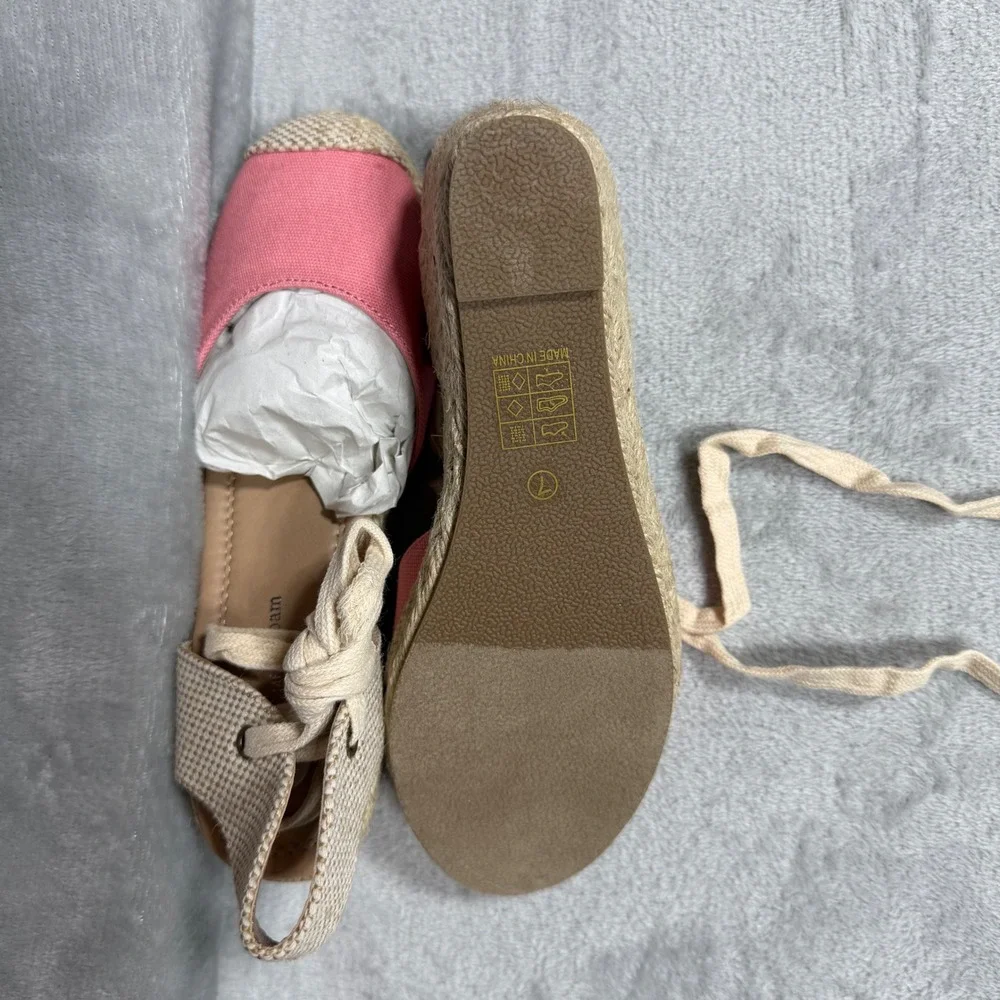 Journee Collection Coral Pink Canvas Espadrille Wedge Lace Up Sandals 7WD